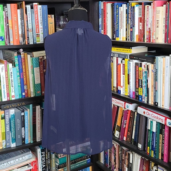 Sheer Button Down Camisole - Picture 5 of 7